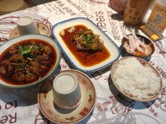 -耙吉吉川味小酒馆(本地人回头店)