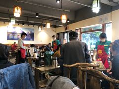 大堂-肖肖酸萝卜鱼火锅(总店)