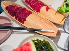 -左庭右院鲜牛肉火锅(金山万达店)