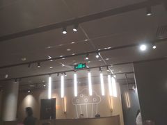 -麦当劳(展览路店)