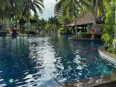 -三亚湾海居铂尔曼度假酒店