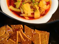 -舌尖上的食缘花园主题餐厅