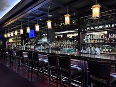 -Wolfgang’s Steakhouse 沃夫冈牛排馆(上海白玉兰广场店)