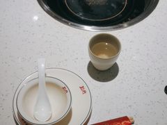 -三人行骨头王火锅(长寿店)