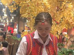 -老滇山寨•云南特色菜•地方菜•民族风情歌舞表演(金碧店)