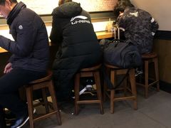 -星巴克(北京西站5号候车室)