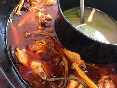 -重庆烧鸡公火锅(簋街店)