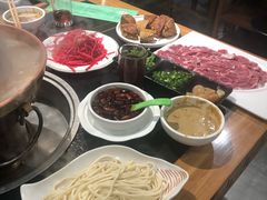 -常赢三兄弟·清真涮肉·清真炒菜(朝阳新城店)