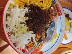 -怪噜范·老贵阳街头名小吃(鸿通城店)