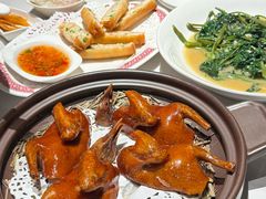 -炆艺乳鸽·煲仔饭大排档(望京来广营店)