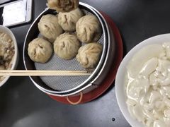-天天大肉包