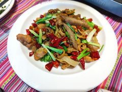 -香巴拉云南餐厅(华莱坞店)