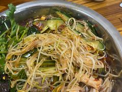 -周良天山牛杂城(天山路总店)