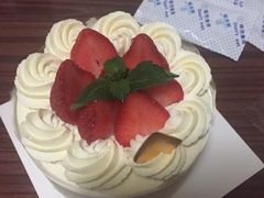 -花花卷卷·鲜食蛋糕(静安久光百货店)