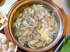 -润园四季椰子鸡火锅(卓越INTOWN店)