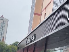 -胖东来生活广场(健康路店)