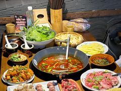 -贵厨酸汤牛肉(花果园国际中心店)