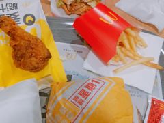 -麦当劳(姜山镇海港城店)