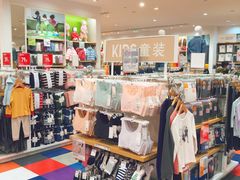 -优衣库(上海中山公园兆丰广场店)