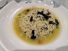 -老季市·三代非遗传承·地标美食老汁鸡(工农路店)
