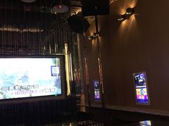 -蓝色派对KTV(聚然广场店)