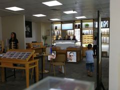 -LOGO眼镜·蔡司品牌折扣店(龙华清湖店)