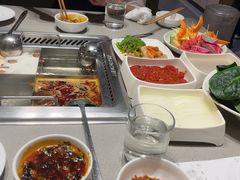 -海底捞火锅(海宁路店)