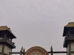 -茅山东方盐湖城景区