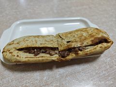 精品火烧-宝光熏肉鞋底火烧(新街口店)