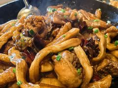 -靠山屯东北农家菜(八龙桥雅苑店)