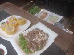 -大匠工房古船木艺术餐厅·猪肚鸡专门店(长白仙岛店)