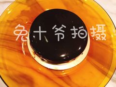 榛心巧克力蛋糕-Awfully Chocolate(来福士广场店)