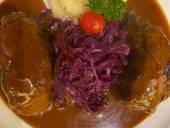 牛肉卷配苹果花椰菜土豆泥-申德勒加油站西餐厅Schindlers Tankstelle(上海外滩店)