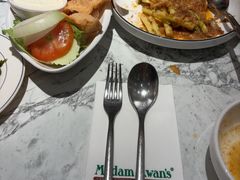 -关夫人餐厅(KLCC阳光广场店)