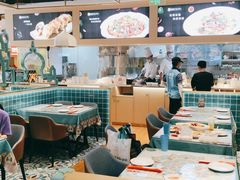 大堂-楼兰古丽·新疆拌面·清真(华阳城店)