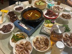 -老鼎万春卤菜(五代传承创始老店)