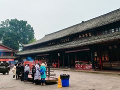 -峨眉山报国寺
