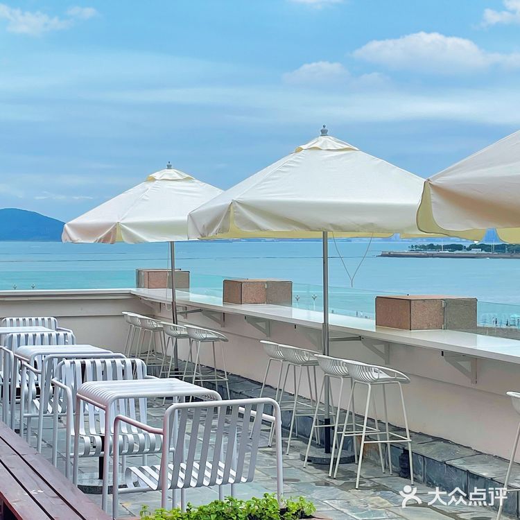 在屋頂看海🌊聽夏日漱石