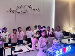 -泓历皇朝酒店(东亭店)