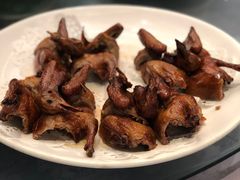 脆皮乳鸽-山外山菜馆(玉泉路店)