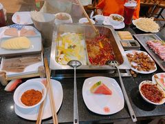 -百年川椒重庆老火锅(光谷店)