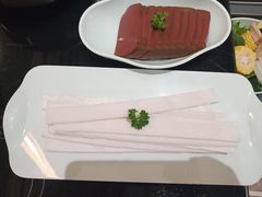 -德天肥牛海鲜火锅(城西银泰店)