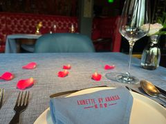 -弦月窗LUNETTE BY AMANDA(复兴路店)