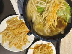 -顶香阁桂林米粉·柳州螺蛳粉(上地店)