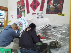 -铁锅哥米线