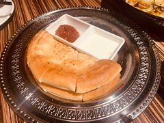 新疆烤馕-耶里夏丽新疆餐厅(百联中环购物广场店)