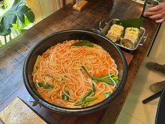 -银米·云南传统过桥米线(双廊黑金冠店)