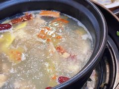 -濠轩阁特色生蚝火锅(水湾路店)