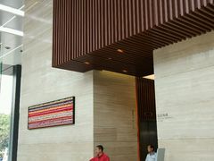-长富金茂大厦