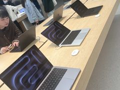 -Apple零售店(玄武湖店)